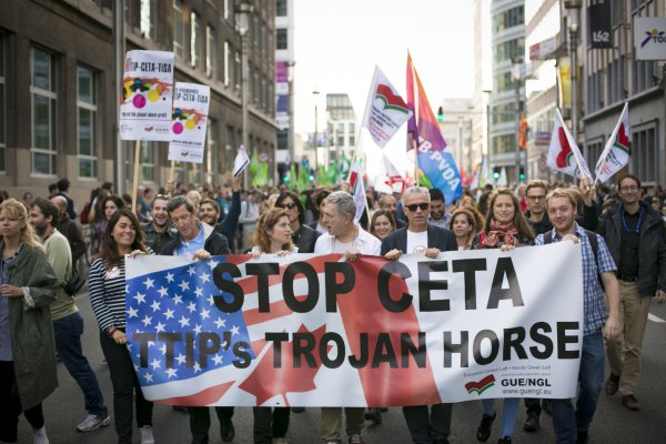Der har været omfattende protester mod CETA og TTIP i hele Europa. Her en demonstration i Bruxelles. Foto: Ditte Marie Gyldenberg Ovesen.
