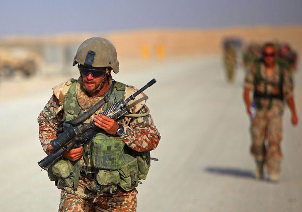 Skal danske soldater i fremtiden indgå i en EU-hær? Her ses danske soldater i Afghanistan. Foto: Lance Cpl. Bryan Nygaard, U.S. Marine Corps via Wikimedia Commons 